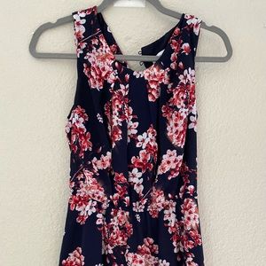 Red and blue sleeveless dress by Elle—size small